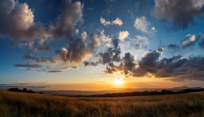 Fototapeta premium Cloudy Sky During Sunrise