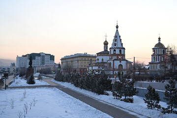 Obraz premium Cathedral of the Epiphany in Irkutsk on a winter morning