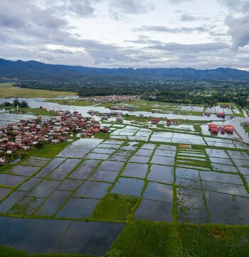 inle at dusk