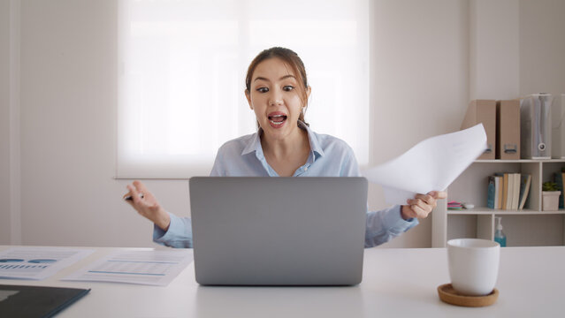 Bad Gen Z boss video call work argue point face stress yelling anger hate speech. Asia people woman fight on laptop videocall upset mad bossy. Online job issue mental health illness burnout at office.