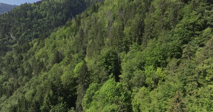 Route su col des Gli&egrave;res Drone