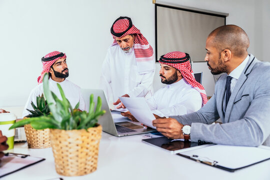 International business team meeting in Riyadh corporate office