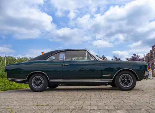 Opel commodore gs coupe parked at outdoor car show