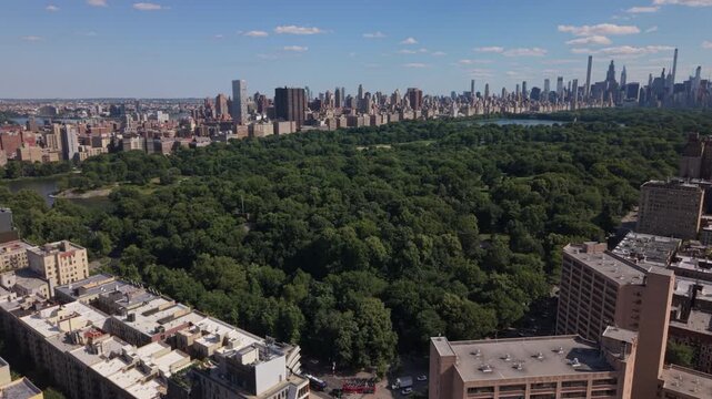 alt flying clockwise around north end of Central Park in NYC