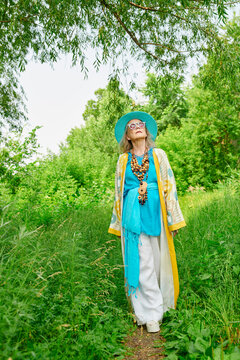 Turquoise Nature Walk