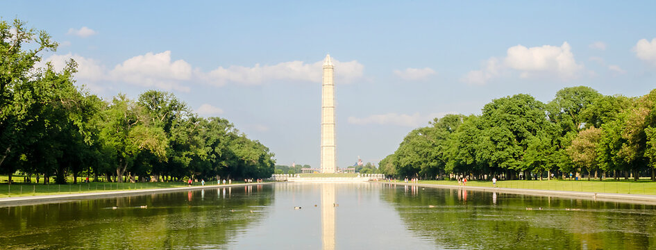 The iconic Washington Monument and Reflecting Pool, Washington DC, USA