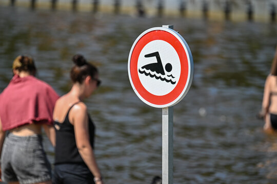 Lac baignade interdite danger noyade nager