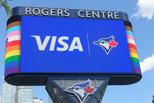 Rogers Centre Gardiner LED pylon with VISA (global payment network) and Toronto Blue Jays logo