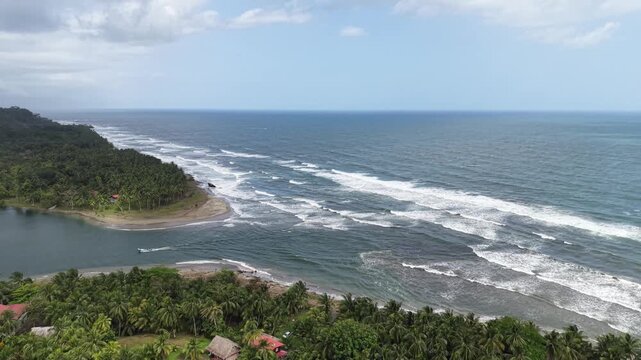 Recorrido por monta&ntilde;as salvajes de Veraguas 