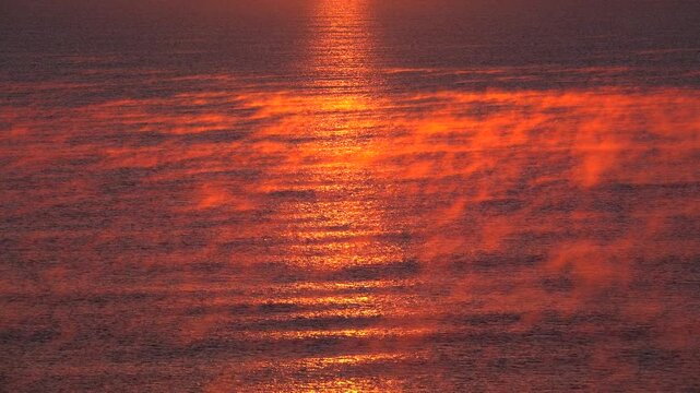 朝の海とけあらあし