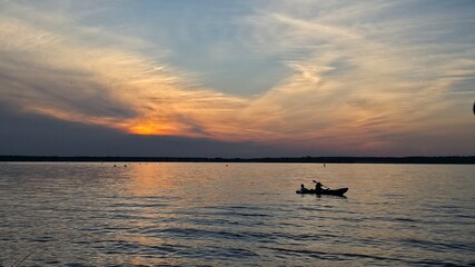 Fototapeta premium boat at sunset