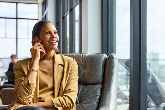 Freelancer during phone call