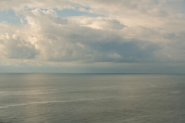 Obraz premium Sea landscape with thunderclouds after rain.