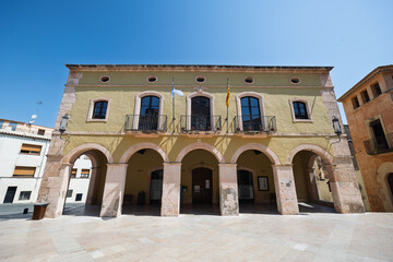 Fototapeta premium Altafulla town hall building in tarragona on sunny day