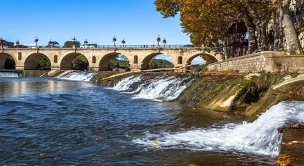 Le Vidourle et le pont Tibère de Sommières, Gard, France  © Unclesam