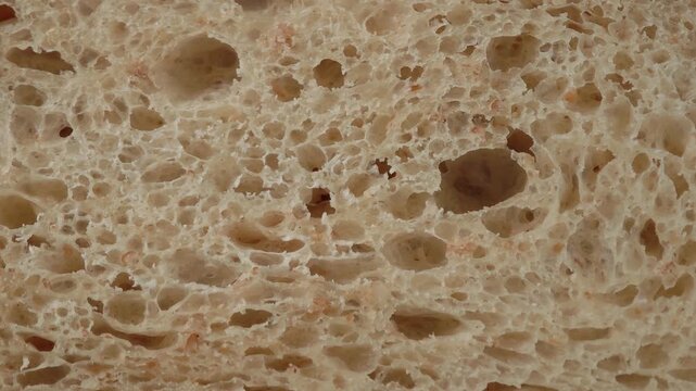 The bread is sliced ​​into chowdough pieces.