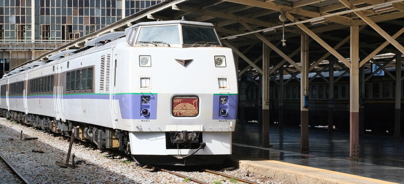 KiHa-183 tourist train at Hua Lamphong station in Thai capital Bangkok