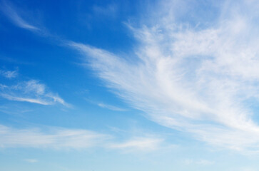 Obraz premium Blue sky and white clouds.