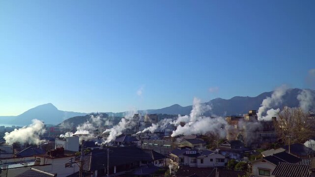 大分県　別府温泉　湯煙