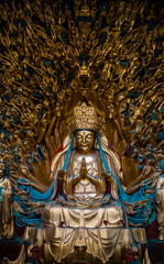 Obraz premium golden buddha statue