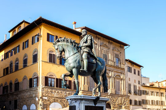 Equestrian Statue of Cosimo I de Medici by Giambologna in Piazza della Signoria in Florence Italy