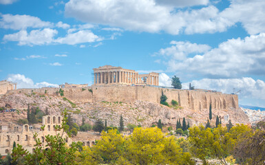 Fototapeta premium Le Parthénon, vestiges du site de l'Acropole, à Athènes en Grèce.