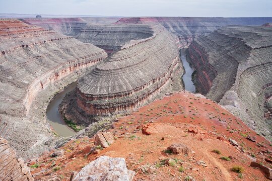 San Juan River meanders, Goosenecks State Park, Utah, USA
