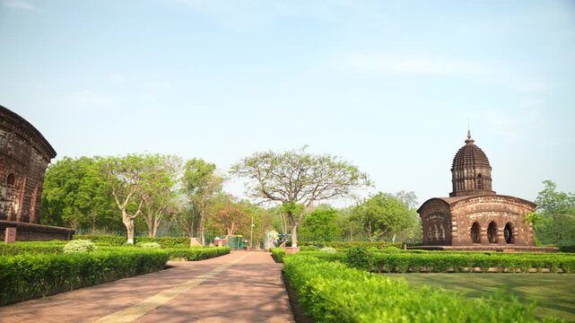 The Jor Mandir is one of the prominent laterite temples of Bishnupur. Stories from the Puranas can be seen depicted in the terracotta ornamentation on the front of the temple.