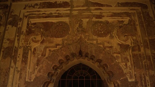 The Jor Mandir is one of the prominent laterite temples of Bishnupur. Stories from the Puranas can be seen depicted in the terracotta ornamentation on the front of the temple.