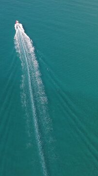 Speedboat Parachute