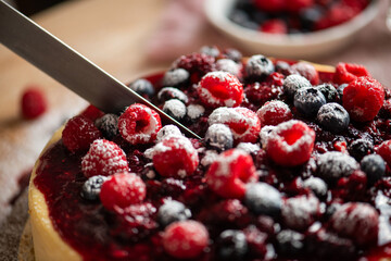 Delicious berry cheesecake dessert slice © Rawpixel.com