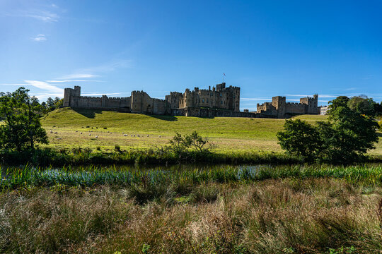Alnwick castle panorama