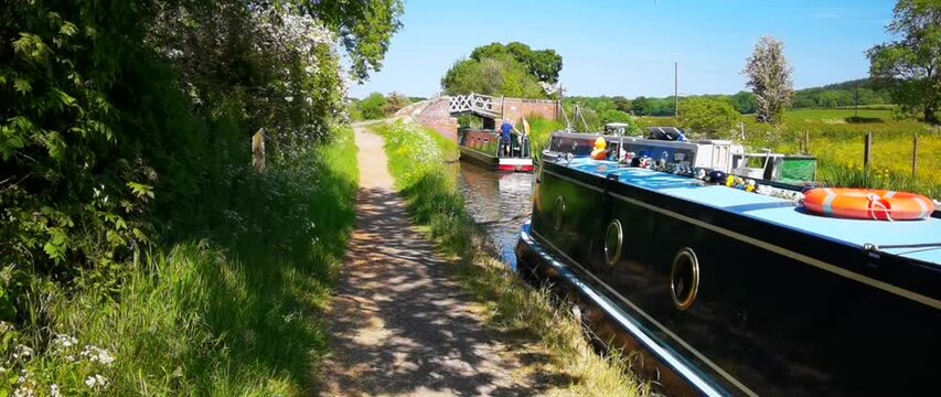 Stratford Canal Wootten Wawen Warwichsire England UK
