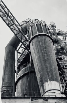 
Photograph of a blast furnace at a decommissioned steelworks.