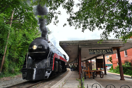 Vintage 611 steam engine railroad train on excursion in Virginia, last remaining operational J class locomotive