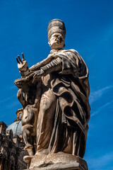 Obraz premium A spasso per le strade di Palermo, il monumentale capoluogo della Sicilia patria incontrastata del barocco siciliano