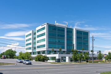 Obraz premium Scarborough, Toronto, Ontario, Canada - June 27, 2026: Medix College campus on Ellesmere Rd on Scarborough, Toronto, Ontario, Canada. Medix College is a healthcare career training institution. 