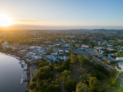 Sunrise over Brisbane suburbs and Mowbray Park