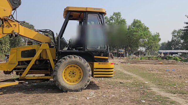 Mobile Hydraulic Crane at Construction Site, Heavy Lifting Equipment for Infrastructure Development, Civil Engineering Machinery, Industrial Construction Vehicle, 4K Stock Footage