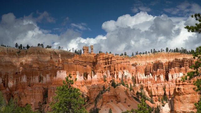Panoramic Hoodoo Amphitheater in Bryce Canyon National Park, Utah