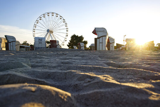 Ferris wheel and beach chairs on the beach at Dahme, Bay of L&uuml;beck, Baltic Sea, Schleswig-Holstein