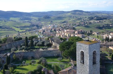Obraz premium Towers and rooftops in the historic village of San Gimignano