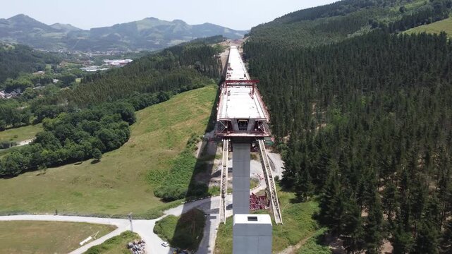 construction of high speed train TAV in the Basque Country 