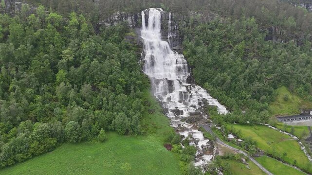 Aerial drone left to right flyover of Tvindefossen, Norway