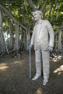 Statue of Thomas Edison in Banyan Tree at Edison and Ford Winter Estates Southwest Ft. Fort Meyers Myers Florida FL. 07.01.26