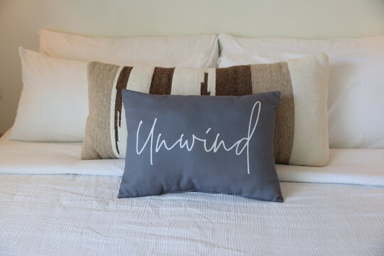 unwind pillows 