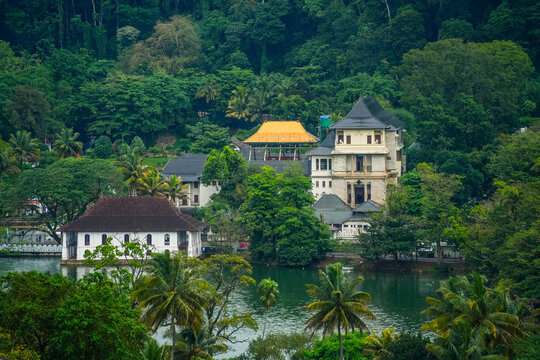 Scenic view of Temple of the Tooth (Sri Dalada Maligawa) situated on the shore of Kandy Lake, Sri Lanka, Asia	