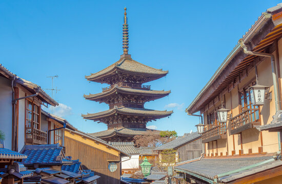 Gion District, Historic Geisha Quarter and Traditional Cultural Landmark in Kyoto, Yasaka Pagoda (Hokan-ji Temple) Rising Above the Historic Streets of Gion District in Kyoto, Japan
