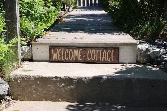 welcome to cottage stairs