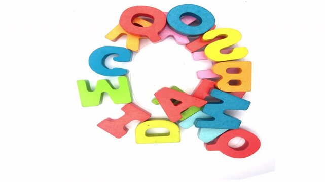 The letter Q with wooden letters stop motion 